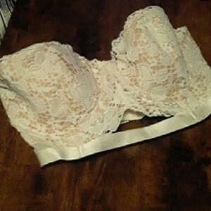 NWOT Victoria's Secret 32DD Tan White Lace Sexy Flirty Corset Strapless Bra